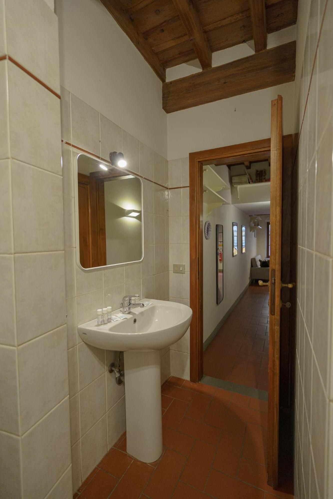 Traditional Florentine 1Br Apartment Close To Piazza Santa Croce Φλωρεντία Εξωτερικό φωτογραφία